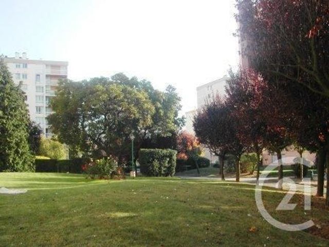 Afficher la photo en grand Appartement F5 à vendre - 5 pièces - 93.47 m2 - CHILLY MAZARIN - 91 - ILE-DE-FRANCE - Century 21 Agence Du Centre