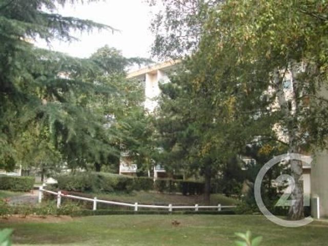 Afficher la photo en grand Appartement F5 à vendre - 5 pièces - 93.47 m2 - CHILLY MAZARIN - 91 - ILE-DE-FRANCE - Century 21 Agence Du Centre