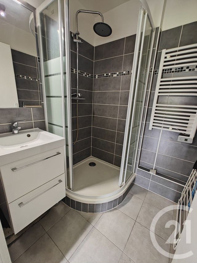 Appartement T1 à vendre - 1 pièce - 28.5 m2 - CHILLY MAZARIN - 91 - ILE-DE-FRANCE - Century 21 Agence Du Centre