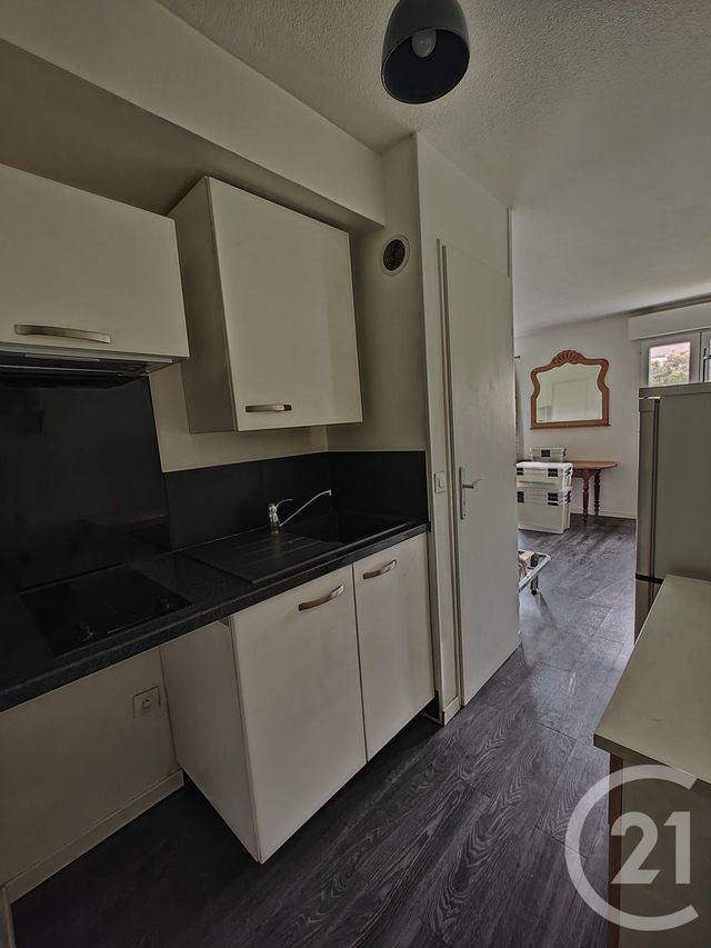 Appartement T1 à vendre - 1 pièce - 28.5 m2 - CHILLY MAZARIN - 91 - ILE-DE-FRANCE - Century 21 Agence Du Centre