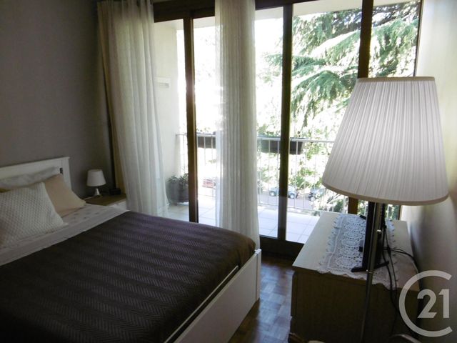 Appartement F3 à vendre - 3 pièces - 62.0 m2 - CHILLY MAZARIN - 91 - ILE-DE-FRANCE - Century 21 Agence Du Centre Appartement F3 à vendre - 3 pièces - 62.0 m2 - CHILLY MAZARIN - 91 - ILE-DE-FRANCE - Century 21 Agence Du Centre