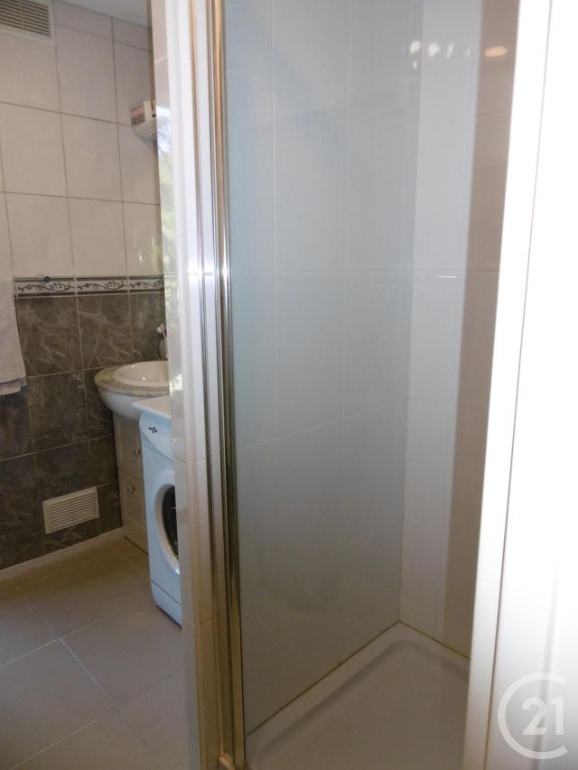 Appartement F3 à vendre - 3 pièces - 62.0 m2 - CHILLY MAZARIN - 91 - ILE-DE-FRANCE - Century 21 Agence Du Centre Appartement F3 à vendre - 3 pièces - 62.0 m2 - CHILLY MAZARIN - 91 - ILE-DE-FRANCE - Century 21 Agence Du Centre