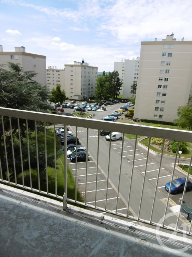 Appartement F3 à vendre - 3 pièces - 64.21 m2 - CHILLY MAZARIN - 91 - ILE-DE-FRANCE - Century 21 Agence Du Centre Appartement F3 à vendre - 3 pièces - 64.21 m2 - CHILLY MAZARIN - 91 - ILE-DE-FRANCE - Century 21 Agence Du Centre