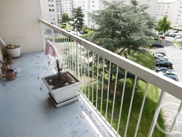 Appartement F3 à vendre - 3 pièces - 64.21 m2 - CHILLY MAZARIN - 91 - ILE-DE-FRANCE - Century 21 Agence Du Centre Appartement F3 à vendre - 3 pièces - 64.21 m2 - CHILLY MAZARIN - 91 - ILE-DE-FRANCE - Century 21 Agence Du Centre