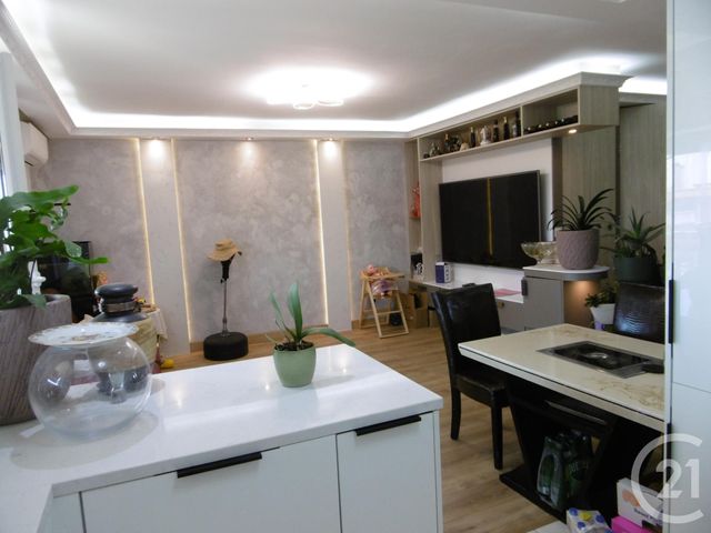 Appartement F3 à vendre - 3 pièces - 64.0 m2 - CHILLY MAZARIN - 91 - ILE-DE-FRANCE - Century 21 Agence Du Centre Appartement F3 à vendre - 3 pièces - 64.0 m2 - CHILLY MAZARIN - 91 - ILE-DE-FRANCE - Century 21 Agence Du Centre