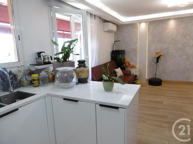 Appartement F3 à vendre - 3 pièces - 64.0 m2 - CHILLY MAZARIN - 91 - ILE-DE-FRANCE - Century 21 Agence Du Centre Appartement F3 à vendre - 3 pièces - 64.0 m2 - CHILLY MAZARIN - 91 - ILE-DE-FRANCE - Century 21 Agence Du Centre
