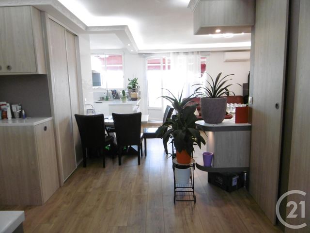 Appartement F3 à vendre - 3 pièces - 64.0 m2 - CHILLY MAZARIN - 91 - ILE-DE-FRANCE - Century 21 Agence Du Centre Appartement F3 à vendre - 3 pièces - 64.0 m2 - CHILLY MAZARIN - 91 - ILE-DE-FRANCE - Century 21 Agence Du Centre