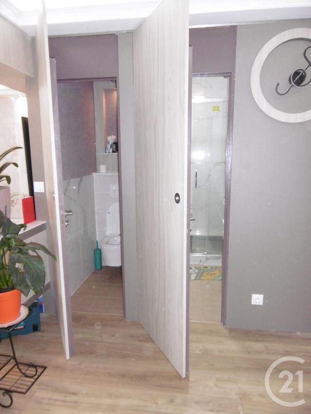 Appartement F3 à vendre - 3 pièces - 64.0 m2 - CHILLY MAZARIN - 91 - ILE-DE-FRANCE - Century 21 Agence Du Centre Appartement F3 à vendre - 3 pièces - 64.0 m2 - CHILLY MAZARIN - 91 - ILE-DE-FRANCE - Century 21 Agence Du Centre