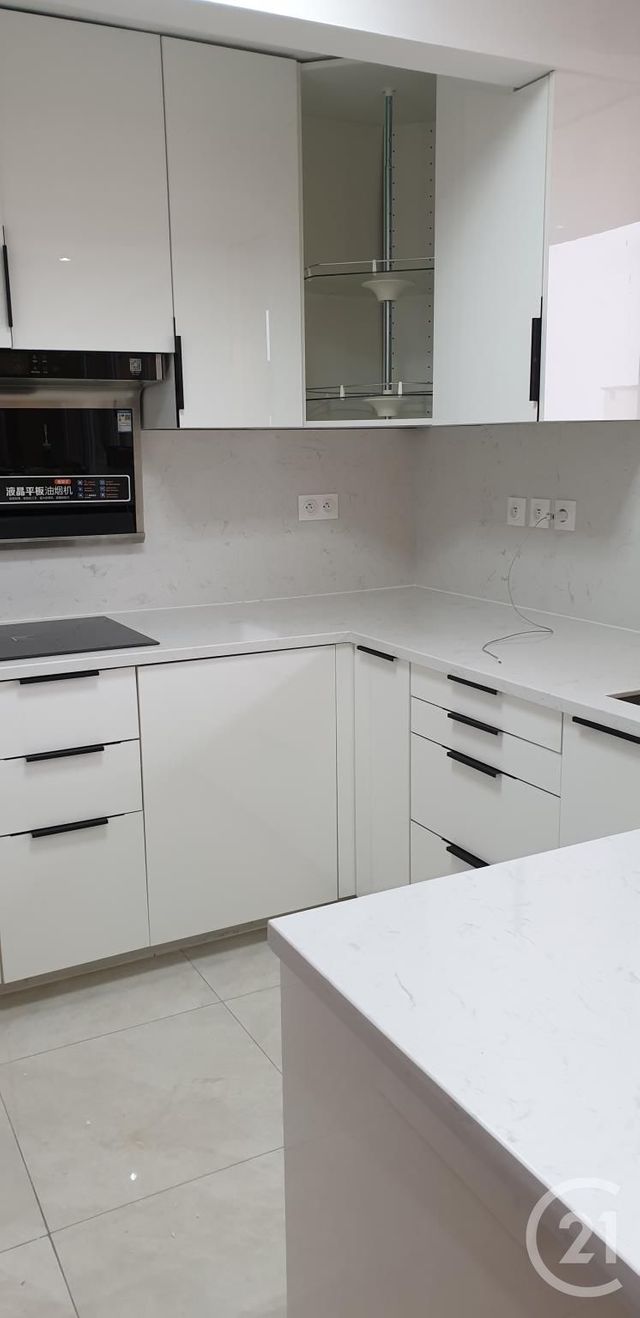 Appartement F3 à vendre - 3 pièces - 64.0 m2 - CHILLY MAZARIN - 91 - ILE-DE-FRANCE - Century 21 Agence Du Centre Appartement F3 à vendre - 3 pièces - 64.0 m2 - CHILLY MAZARIN - 91 - ILE-DE-FRANCE - Century 21 Agence Du Centre