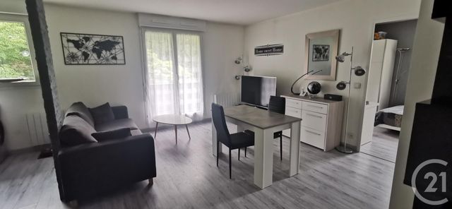 Afficher la photo en grand Appartement F2 à vendre - 2 pièces - 41.72 m2 - CHILLY MAZARIN - 91 - ILE-DE-FRANCE - Century 21 Agence Du Centre