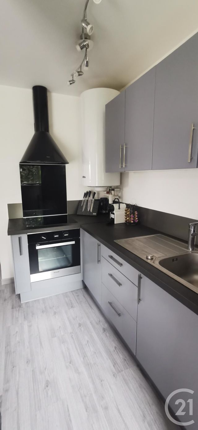 Afficher la photo en grand Appartement F2 à vendre - 2 pièces - 41.72 m2 - CHILLY MAZARIN - 91 - ILE-DE-FRANCE - Century 21 Agence Du Centre