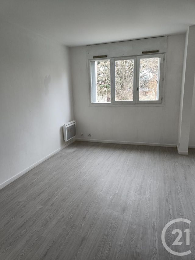 Appartement F1 à vendre - 1 pièce - 23.0 m2 - CHILLY MAZARIN - 91 - ILE-DE-FRANCE - Century 21 Agence Du Centre