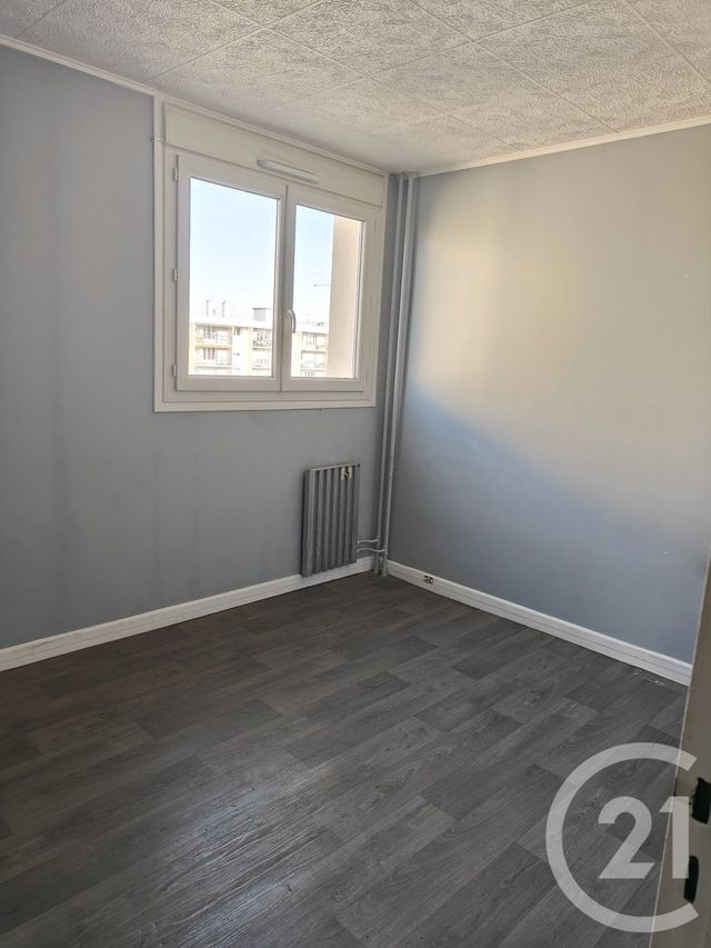 Appartement F4 à vendre - 4 pièces - 81.0 m2 - CHILLY MAZARIN - 91 - ILE-DE-FRANCE - Century 21 Agence Du Centre