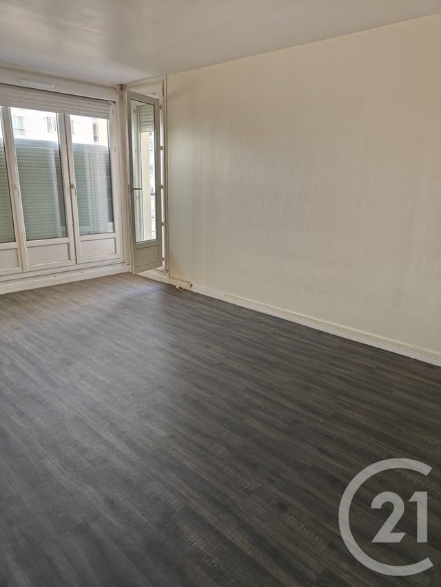 Appartement F4 à vendre - 4 pièces - 81.0 m2 - CHILLY MAZARIN - 91 - ILE-DE-FRANCE - Century 21 Agence Du Centre