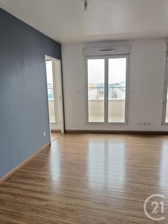 Appartement F2 à vendre - 2 pièces - 46.37 m2 - CHILLY MAZARIN - 91 - ILE-DE-FRANCE - Century 21 Agence Du Centre