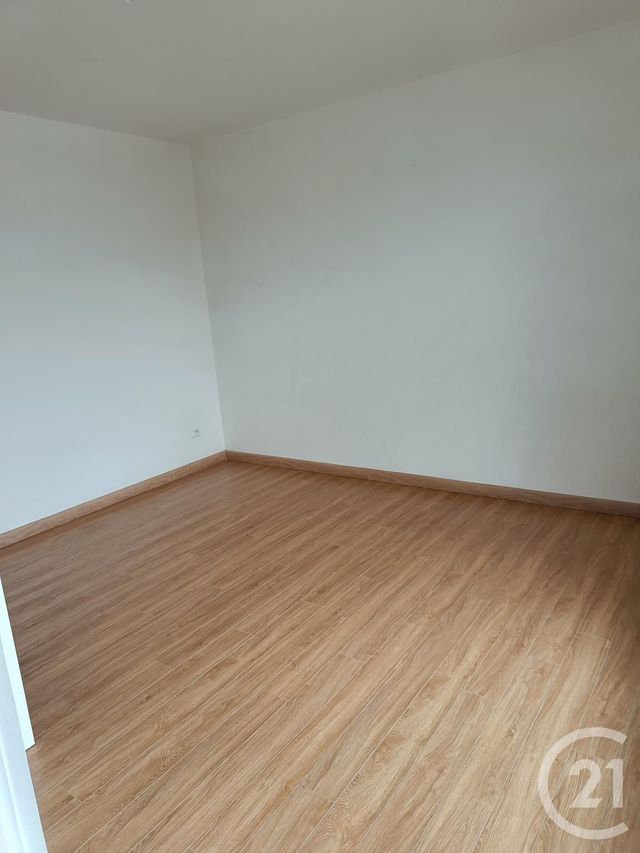 Appartement F2 à vendre - 2 pièces - 46.37 m2 - CHILLY MAZARIN - 91 - ILE-DE-FRANCE - Century 21 Agence Du Centre