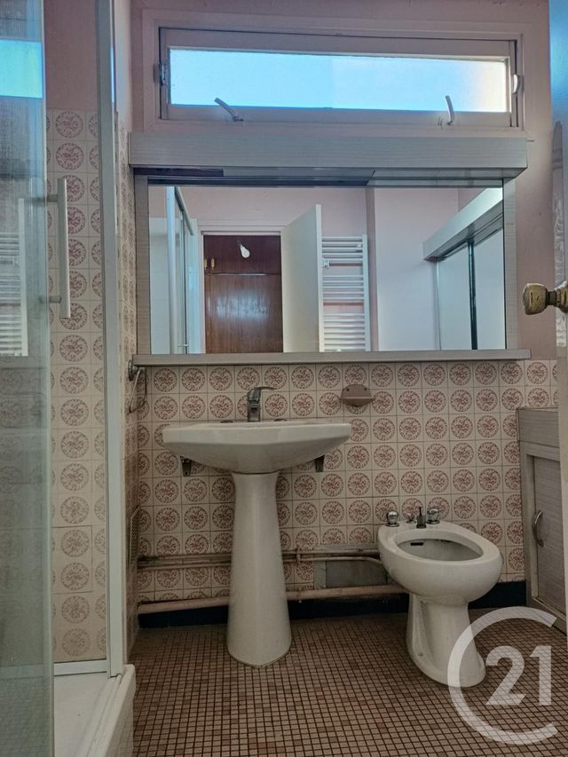 Afficher la photo en grand Appartement F3 à vendre - 3 pièces - 78.32 m2 - CHILLY MAZARIN - 91 - ILE-DE-FRANCE - Century 21 Agence Du Centre