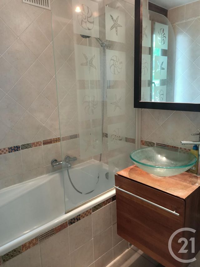 Afficher la photo en grand Appartement F4 à vendre - 4 pièces - 76.89 m2 - CHILLY MAZARIN - 91 - ILE-DE-FRANCE - Century 21 Agence Du Centre