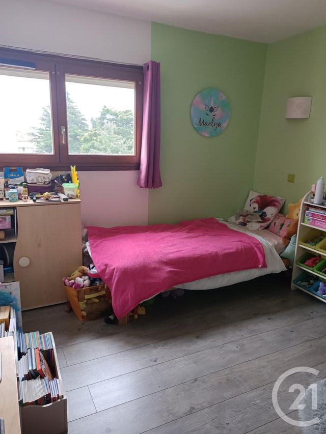 Afficher la photo en grand Appartement F4 à vendre - 4 pièces - 76.89 m2 - CHILLY MAZARIN - 91 - ILE-DE-FRANCE - Century 21 Agence Du Centre