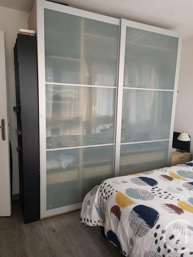 Afficher la photo en grand Appartement F4 à vendre - 4 pièces - 76.89 m2 - CHILLY MAZARIN - 91 - ILE-DE-FRANCE - Century 21 Agence Du Centre