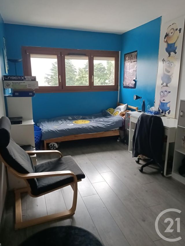 Afficher la photo en grand Appartement F4 à vendre - 4 pièces - 76.89 m2 - CHILLY MAZARIN - 91 - ILE-DE-FRANCE - Century 21 Agence Du Centre