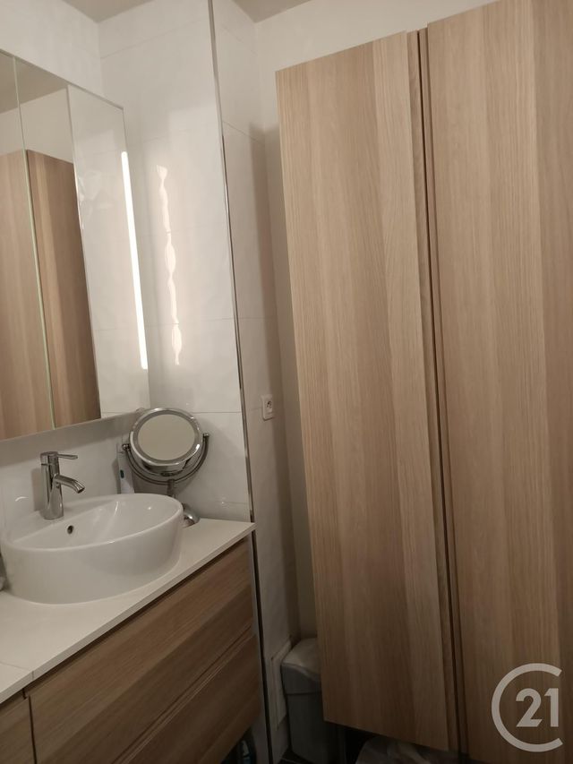 Afficher la photo en grand Appartement F4 à vendre - 4 pièces - 84.0 m2 - CHILLY MAZARIN - 91 - ILE-DE-FRANCE - Century 21 Agence Du Centre