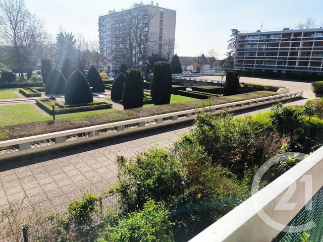 Afficher la photo en grand Appartement F4 à vendre - 4 pièces - 84.0 m2 - CHILLY MAZARIN - 91 - ILE-DE-FRANCE - Century 21 Agence Du Centre