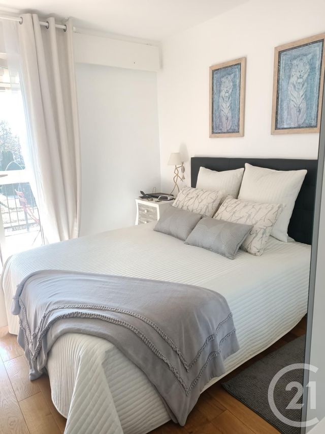 Afficher la photo en grand Appartement F4 à vendre - 4 pièces - 84.0 m2 - CHILLY MAZARIN - 91 - ILE-DE-FRANCE - Century 21 Agence Du Centre