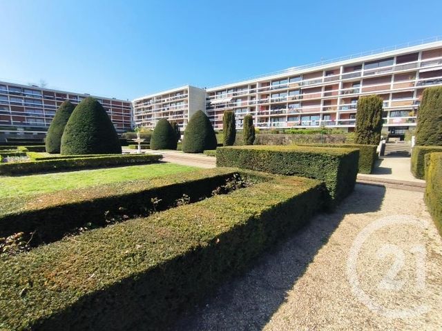 Afficher la photo en grand Appartement F4 à vendre - 4 pièces - 84.0 m2 - CHILLY MAZARIN - 91 - ILE-DE-FRANCE - Century 21 Agence Du Centre