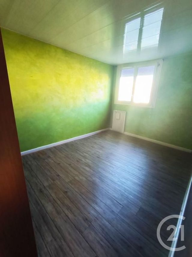 Appartement F5 à vendre - 5 pièces - 93.83 m2 - CHILLY MAZARIN - 91 - ILE-DE-FRANCE - Century 21 Agence Du Centre