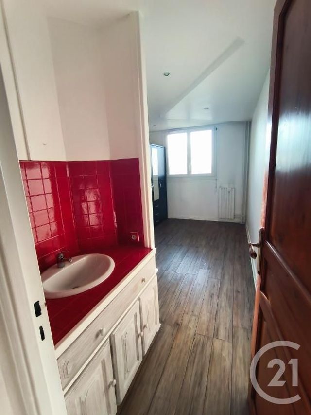 Appartement F5 à vendre - 5 pièces - 93.83 m2 - CHILLY MAZARIN - 91 - ILE-DE-FRANCE - Century 21 Agence Du Centre