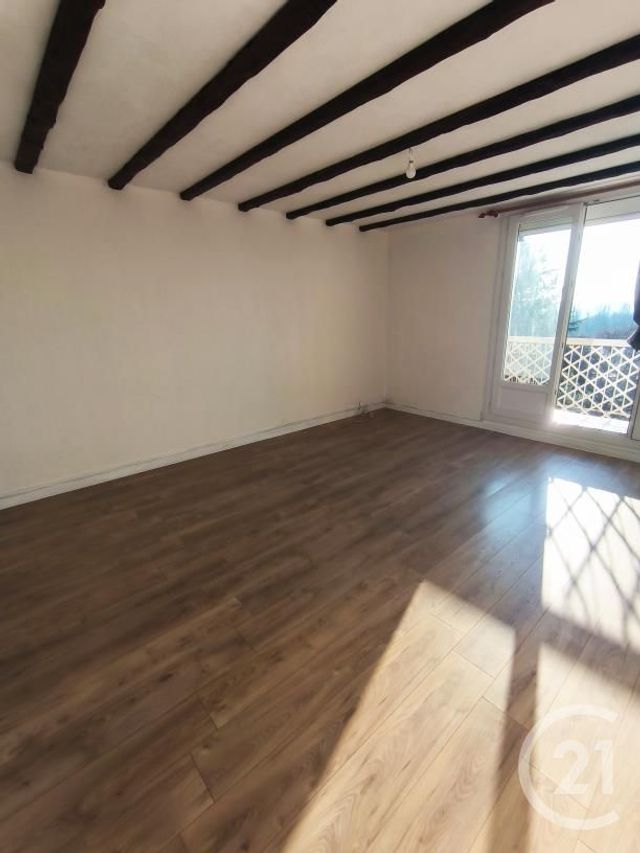 Appartement F5 à vendre - 5 pièces - 93.83 m2 - CHILLY MAZARIN - 91 - ILE-DE-FRANCE - Century 21 Agence Du Centre