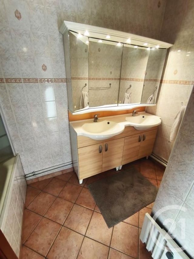 Appartement F5 à vendre - 5 pièces - 93.83 m2 - CHILLY MAZARIN - 91 - ILE-DE-FRANCE - Century 21 Agence Du Centre