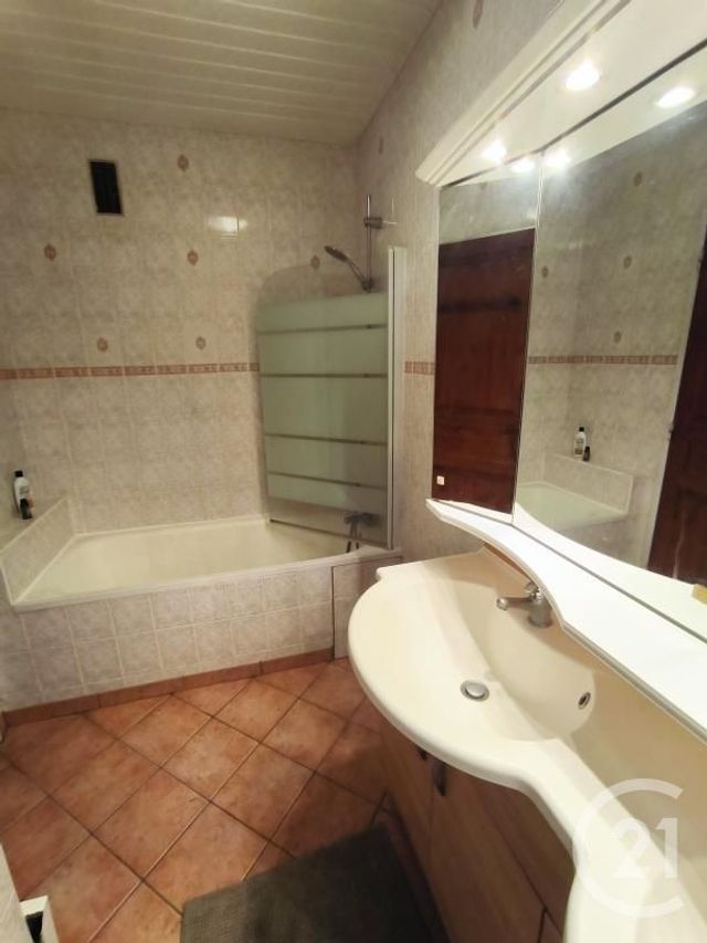 Appartement F5 à vendre - 5 pièces - 93.83 m2 - CHILLY MAZARIN - 91 - ILE-DE-FRANCE - Century 21 Agence Du Centre