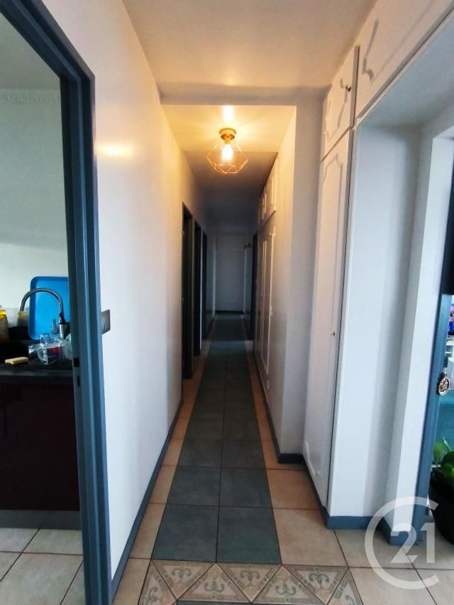 Appartement F5 à vendre - 5 pièces - 83.17 m2 - CHILLY MAZARIN - 91 - ILE-DE-FRANCE - Century 21 Agence Du Centre