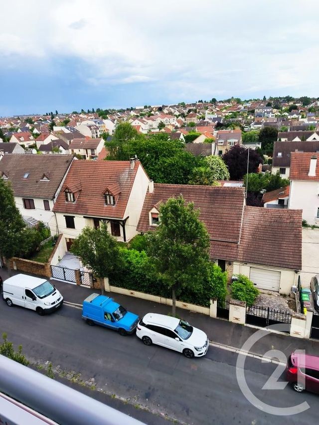 Appartement F5 à vendre - 5 pièces - 83.17 m2 - CHILLY MAZARIN - 91 - ILE-DE-FRANCE - Century 21 Agence Du Centre