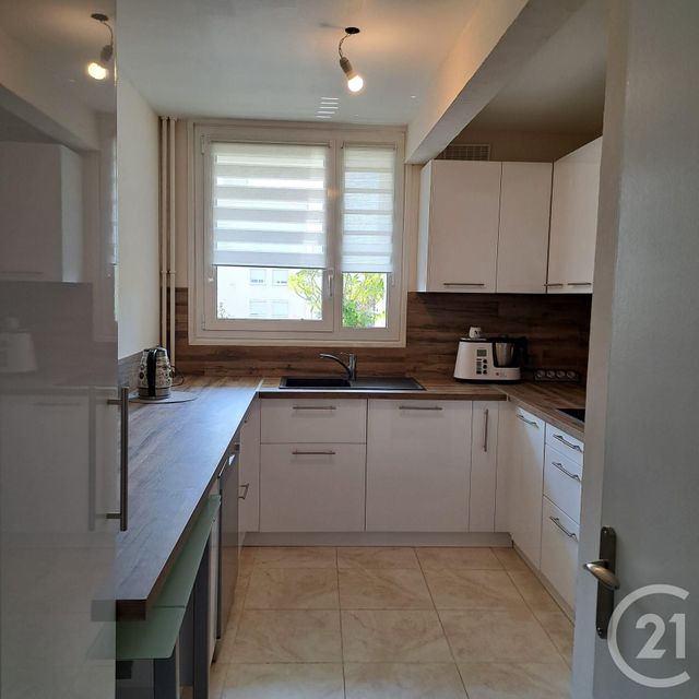 Appartement F5 à vendre - 5 pièces - 93.57 m2 - CHILLY MAZARIN - 91 - ILE-DE-FRANCE - Century 21 Agence Du Centre