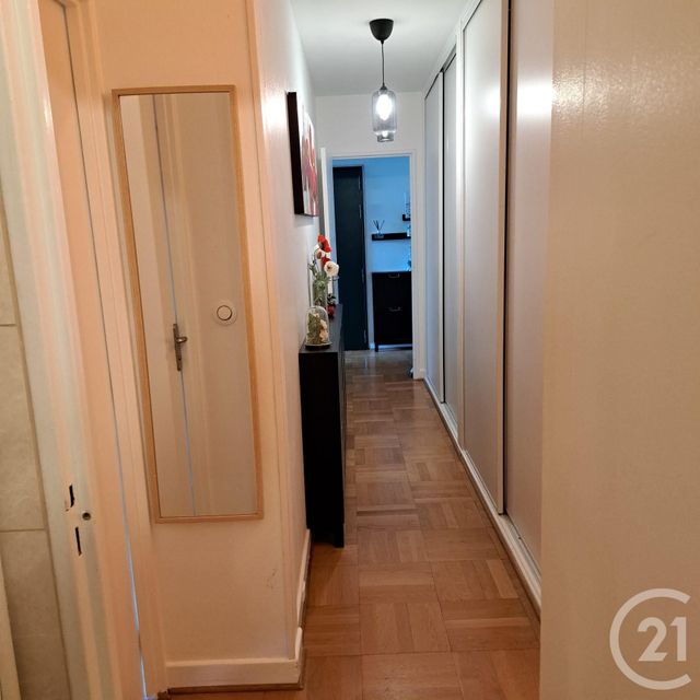 Appartement F5 à vendre - 5 pièces - 93.57 m2 - CHILLY MAZARIN - 91 - ILE-DE-FRANCE - Century 21 Agence Du Centre