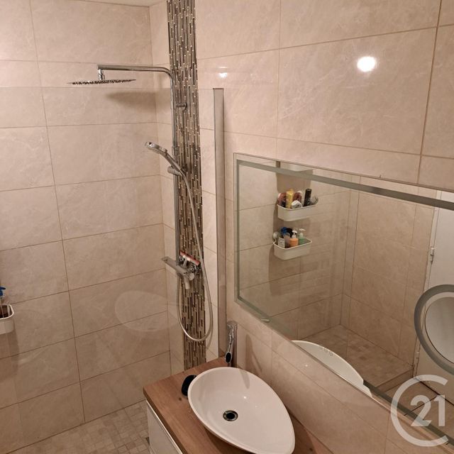 Appartement F5 à vendre - 5 pièces - 93.57 m2 - CHILLY MAZARIN - 91 - ILE-DE-FRANCE - Century 21 Agence Du Centre