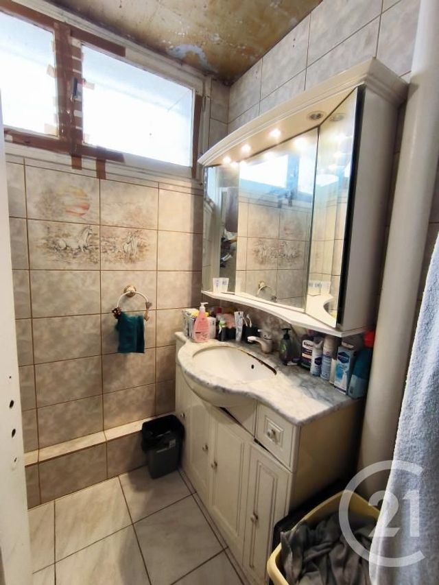 Appartement F2 à vendre - 2 pièces - 55.85 m2 - CHILLY MAZARIN - 91 - ILE-DE-FRANCE - Century 21 Agence Du Centre