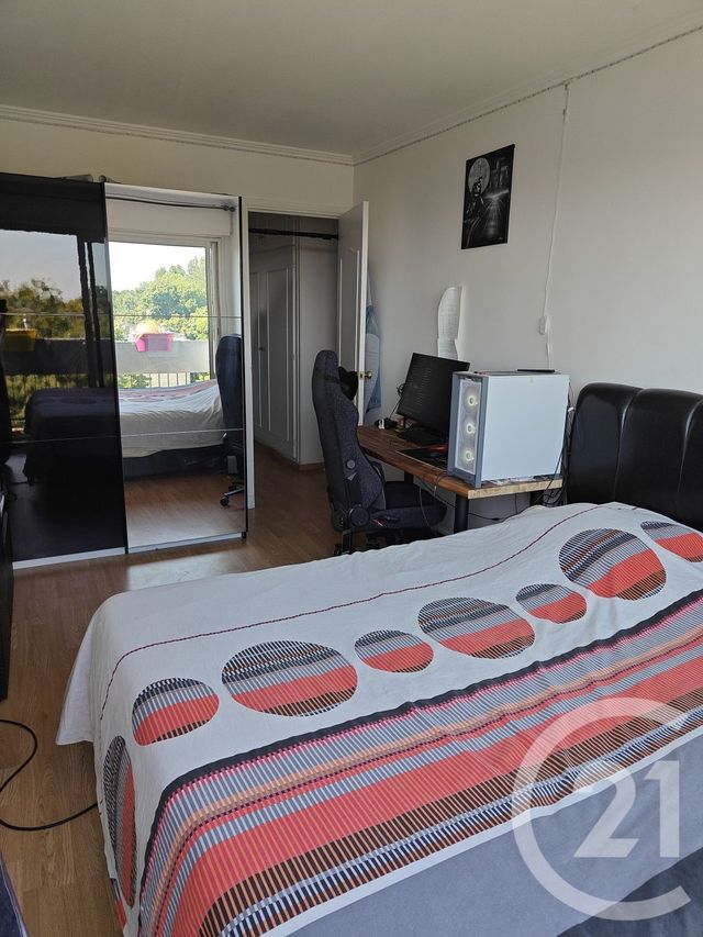 Appartement F4 à vendre - 4 pièces - 90.26 m2 - CHILLY MAZARIN - 91 - ILE-DE-FRANCE - Century 21 Agence Du Centre