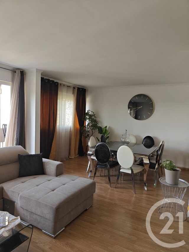 Appartement F4 à vendre - 4 pièces - 90.26 m2 - CHILLY MAZARIN - 91 - ILE-DE-FRANCE - Century 21 Agence Du Centre