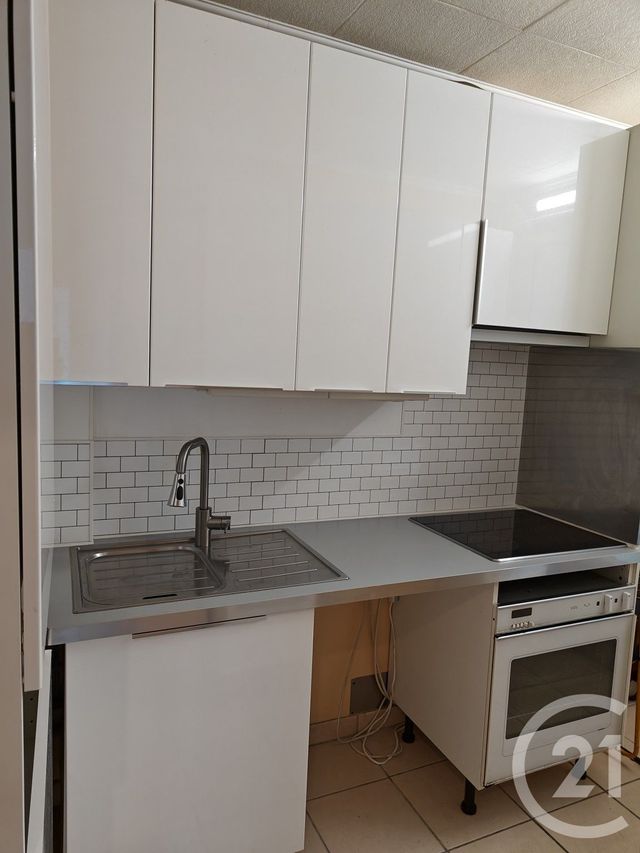 Afficher la photo en grand Appartement F3 à vendre - 3 pièces - 55.86 m2 - CHILLY MAZARIN - 91 - ILE-DE-FRANCE - Century 21 Agence Du Centre