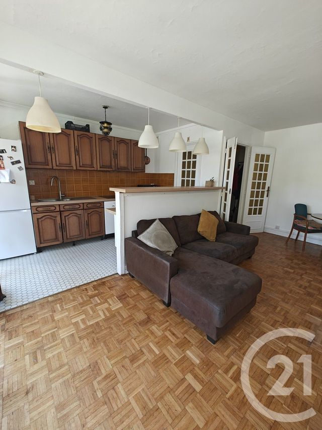 Appartement F3 à vendre - 3 pièces - 62.7 m2 - CHILLY MAZARIN - 91 - ILE-DE-FRANCE - Century 21 Agence Du Centre