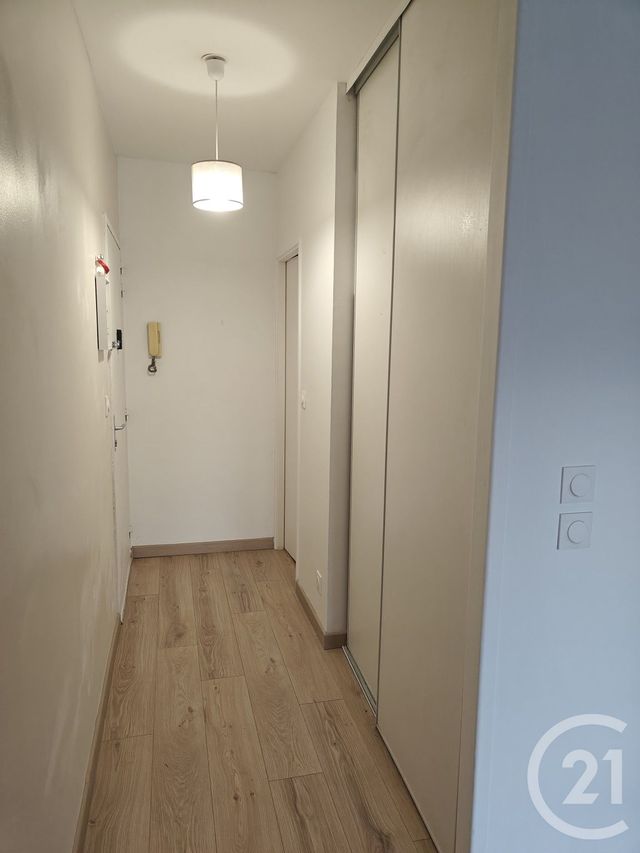 Appartement Duplex à vendre - 2 pièces - 39.2 m2 - CHILLY MAZARIN - 91 - ILE-DE-FRANCE - Century 21 Agence Du Centre