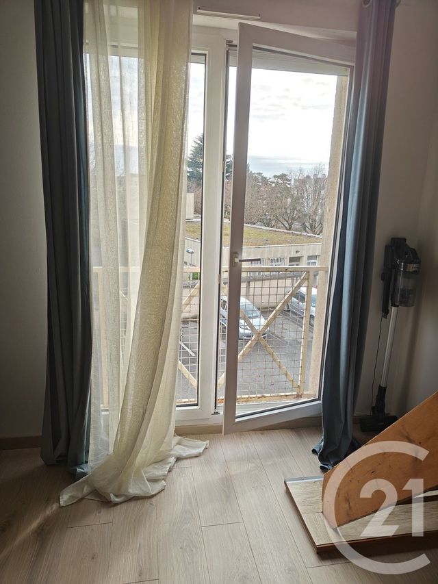 Appartement Duplex à vendre - 2 pièces - 39.2 m2 - CHILLY MAZARIN - 91 - ILE-DE-FRANCE - Century 21 Agence Du Centre