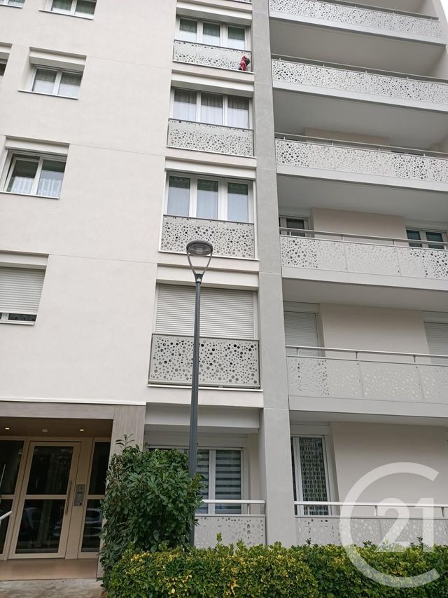 Appartement F4 à vendre - 4 pièces - 81.0 m2 - CHILLY MAZARIN - 91 - ILE-DE-FRANCE - Century 21 Agence Du Centre