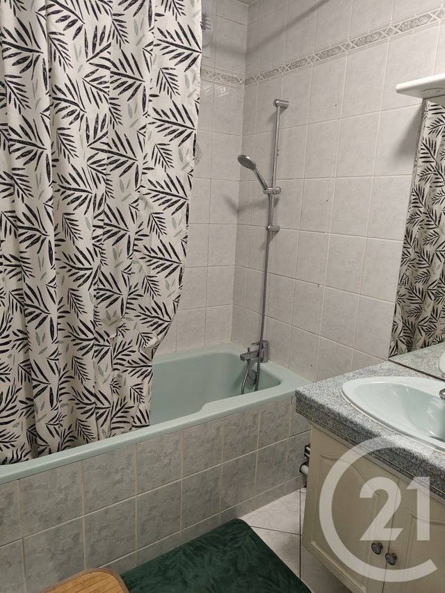 Appartement F4 à vendre - 4 pièces - 81.0 m2 - CHILLY MAZARIN - 91 - ILE-DE-FRANCE - Century 21 Agence Du Centre