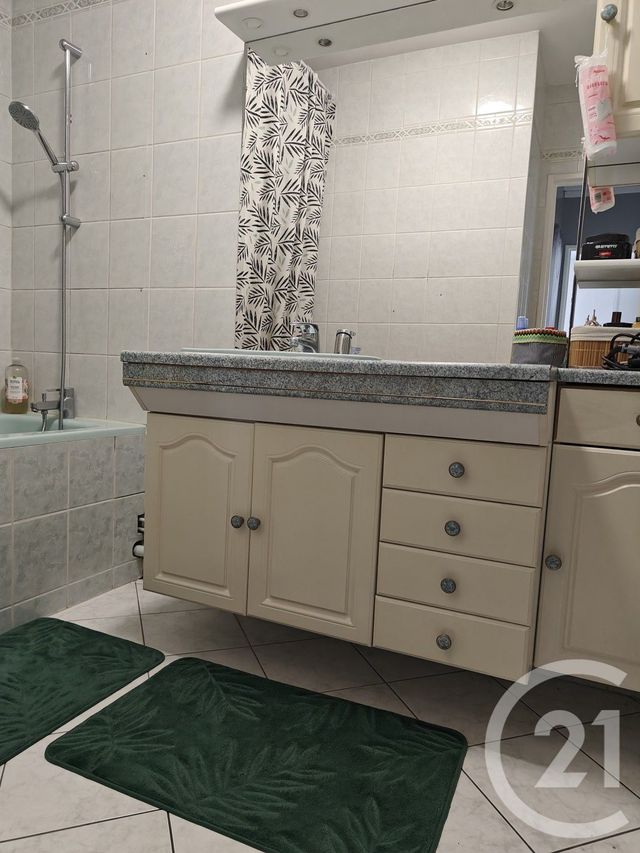 Appartement F4 à vendre - 4 pièces - 81.0 m2 - CHILLY MAZARIN - 91 - ILE-DE-FRANCE - Century 21 Agence Du Centre