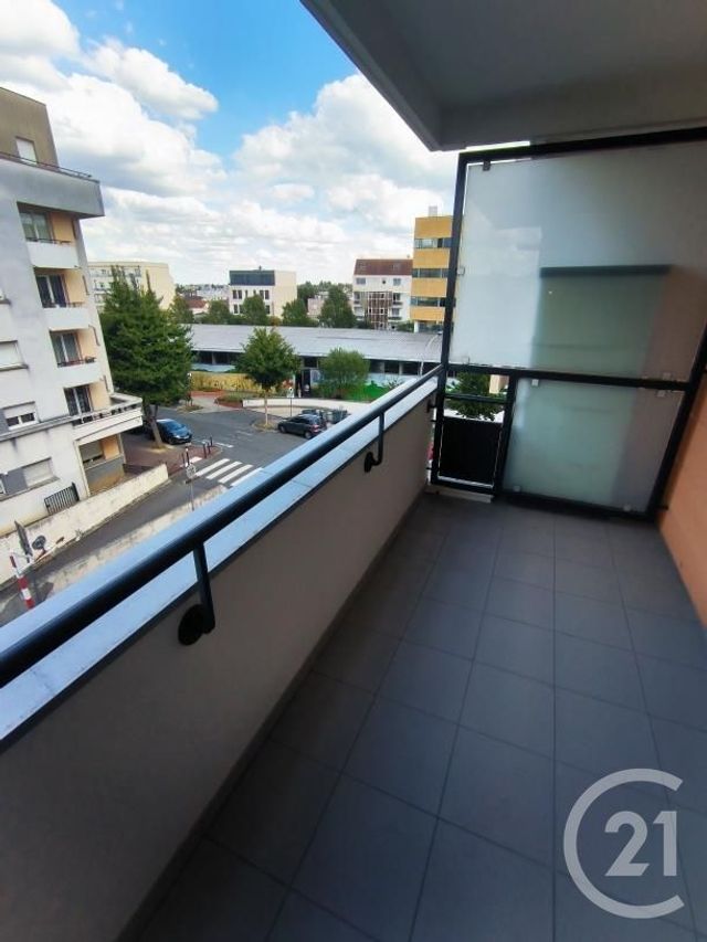 Afficher la photo en grand Appartement F2 à vendre - 2 pièces - 44.68 m2 - CHILLY MAZARIN - 91 - ILE-DE-FRANCE - Century 21 Agence Du Centre